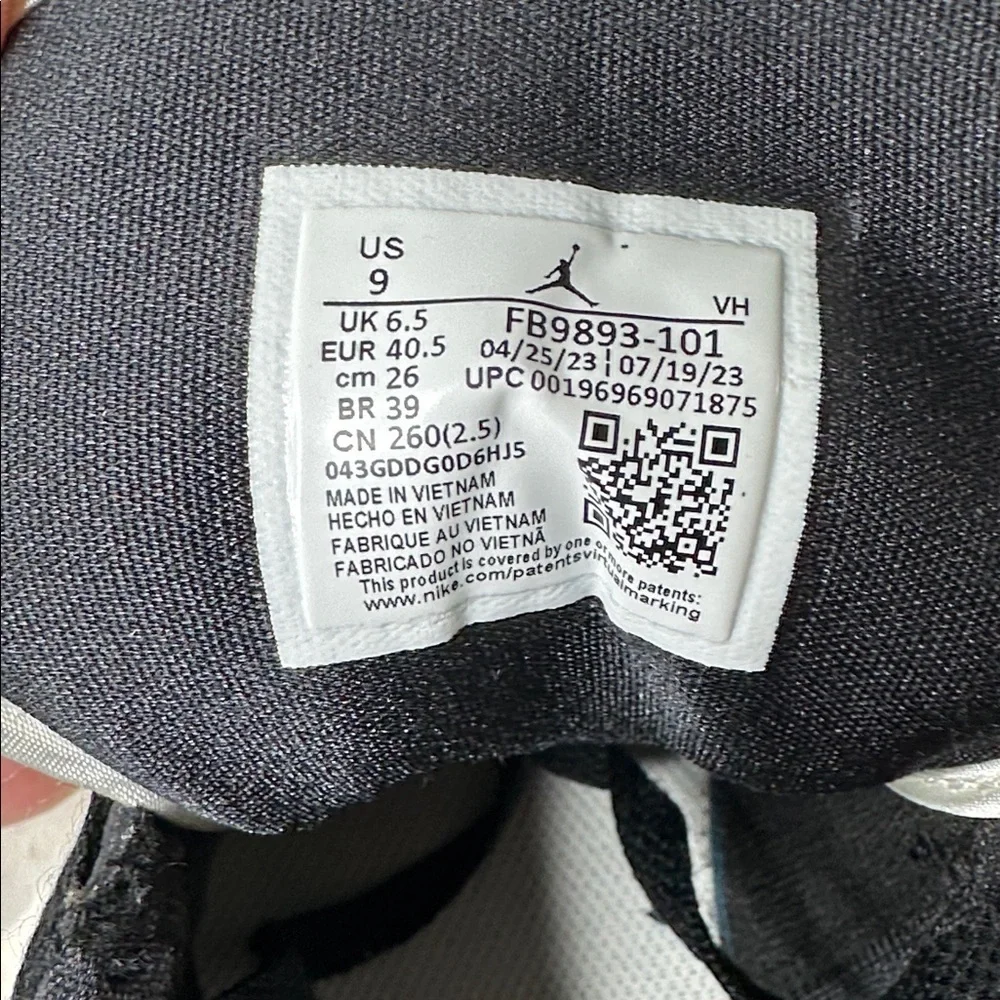 Nike Sail and Black Air Jordan 1 Low SE